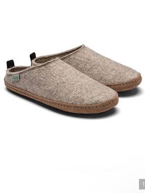 Kyrgies Oatmeal Wool Suede Indoor Slides Slippers Eu 44 Cozy Comfy Fall Natural
